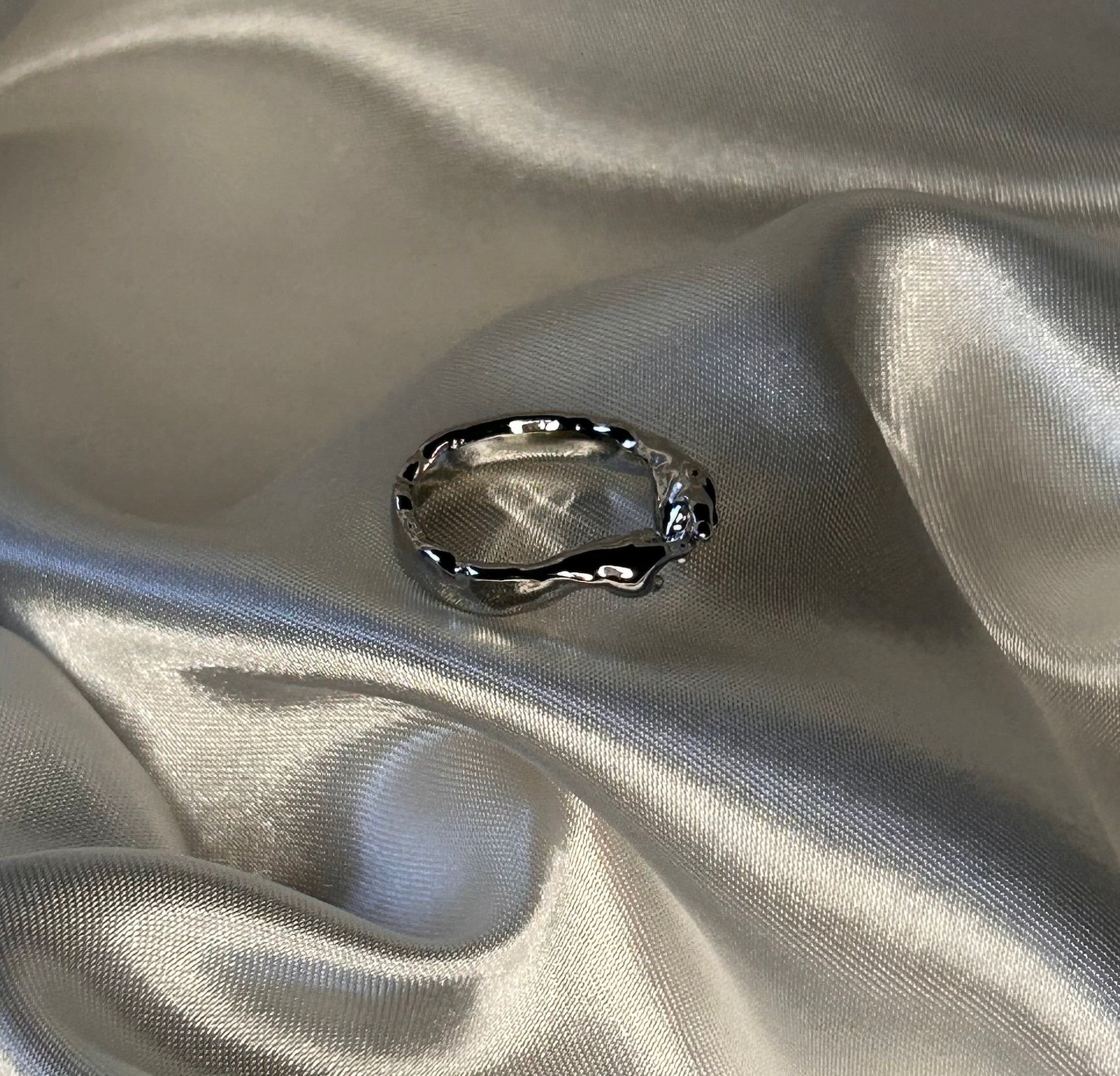 Double Finger Sculpted Silver Ring