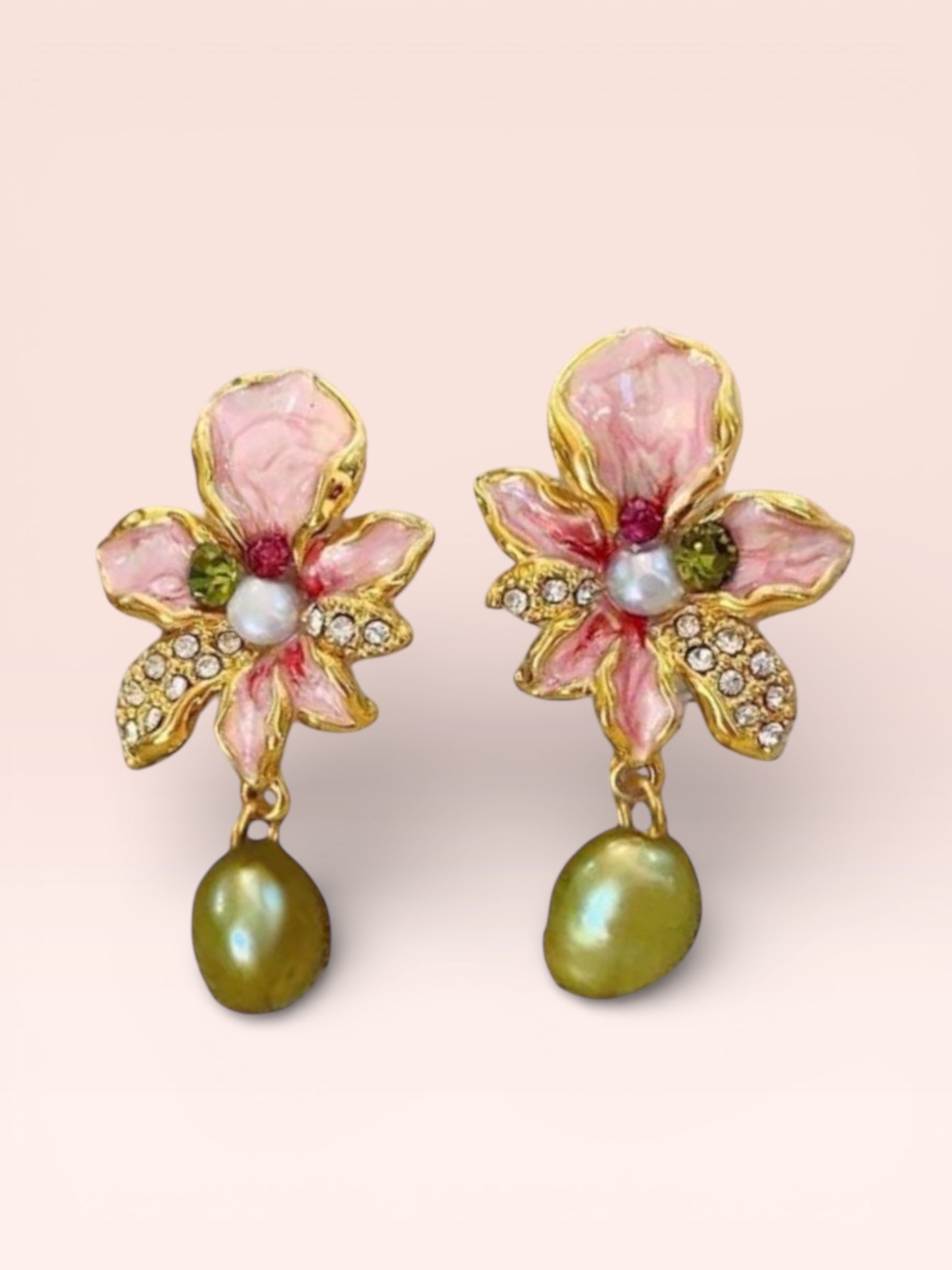 PINK FLOWER  EARRINGS  GREEN PEARL