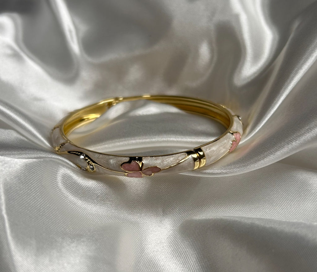 ELEGANT GOLD FLOWER NIGHT BRACELET